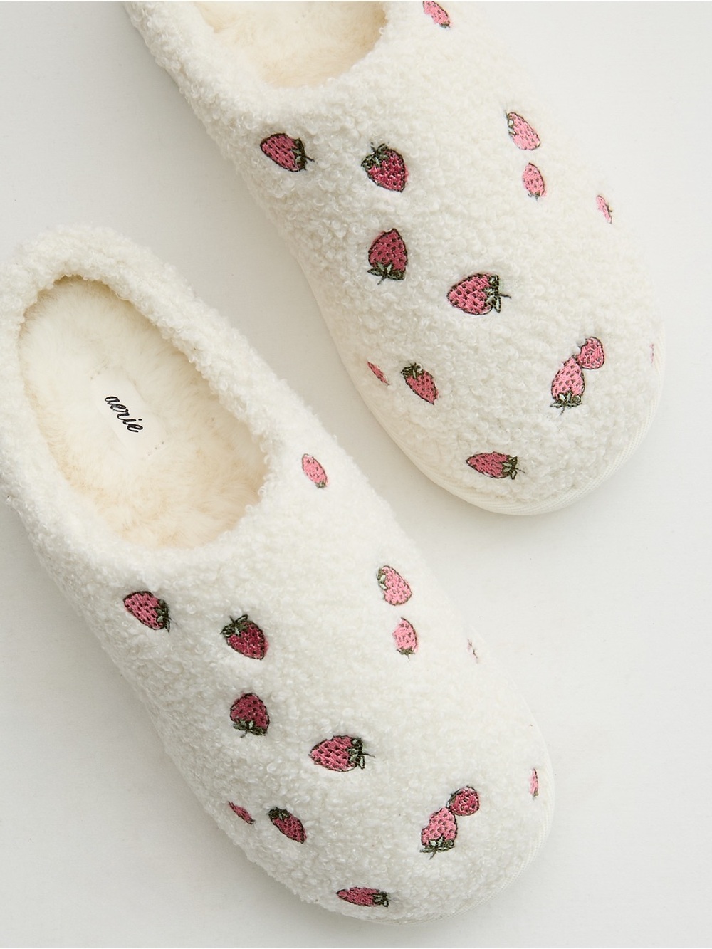 Aerie Embroidered Strawberry Slippers Playful Pink | Size 7 NWT